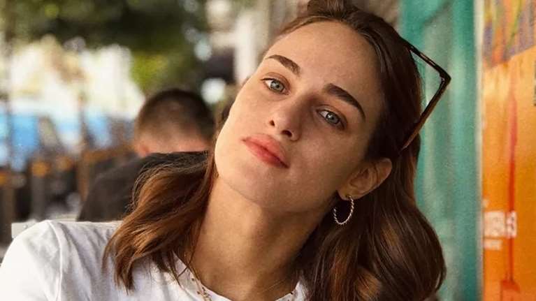 Τέλος τα μακριά μαλλιά για την Μαρία Βοσκοπούλου: Το κούρεμα που την έκανε να μοιάζει με femme fatale