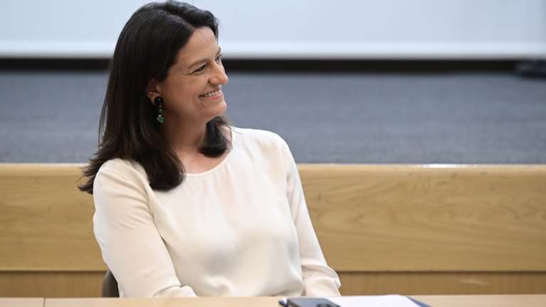 Κεραμέως: 16.000 μόνιμες θέσεις στο Δημόσιο το 2024 - Αξιολόγηση υπηρεσιών μέσω ενός... &quot;Tripadvisor&quot;