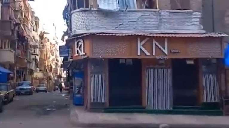 Αίγυπτος: Η στιγμή που πολυκατοικία καταρρέει ξαφνικά - Τέσσερις νεκροί [βίντεο]