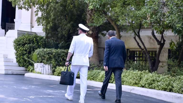 Αφγανιστάν: Συνεδριάζει το ΚΥΣΕΑ υπό τον Μητσοτάκη - Ανησυχία στην Αθήνα για μεγάλες προσφυγικές ροές