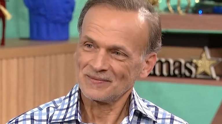 Νίκος Παπαδόπουλος: Πριν από 42 χρόνια ο όμορφος ζεν πρεμιέ εμφανίστηκε στην ταινία &quot;Βασικά... Καλησπέρα σας&quot;