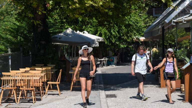 Υψηλές θερμοκρασίες και ισχυροί άνεμοι: Που θα δείξει το θερμόμετρο 38 βαθμούς