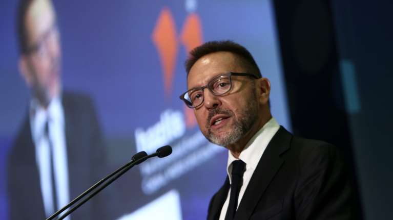 Γιάννης Στουρνάρας: Oι πολίτες πρέπει να κατανοήσουν ότι &quot;τα λεφτά δεν φυτρώνουν στα δέντρα&quot;