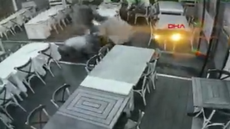 Τουρκία: Εν ψυχρώ δολοφονία γνωστού δικηγόρου στο εστιατόριό του [βίντεο]