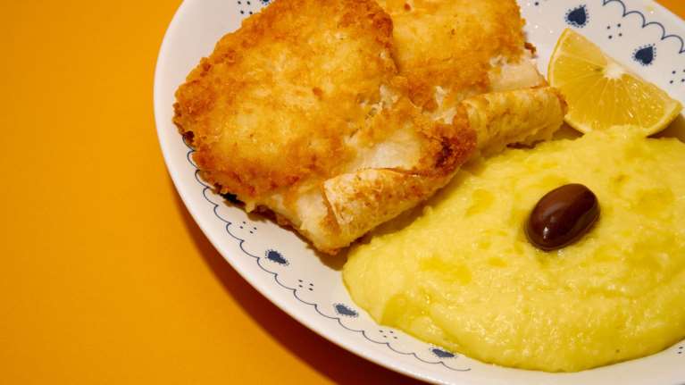 Πώς να ξαλμυρίσετε σωστά τον μπακαλιάρο - Τα tips από πασίγνωστο σεφ