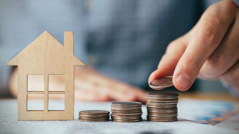 ΕΝΦΙΑ: Ξεκινά η υποβολή των αιτήσεων μείωσης σε ασφαλισμένες κατοικίες φυσικών προσώπων