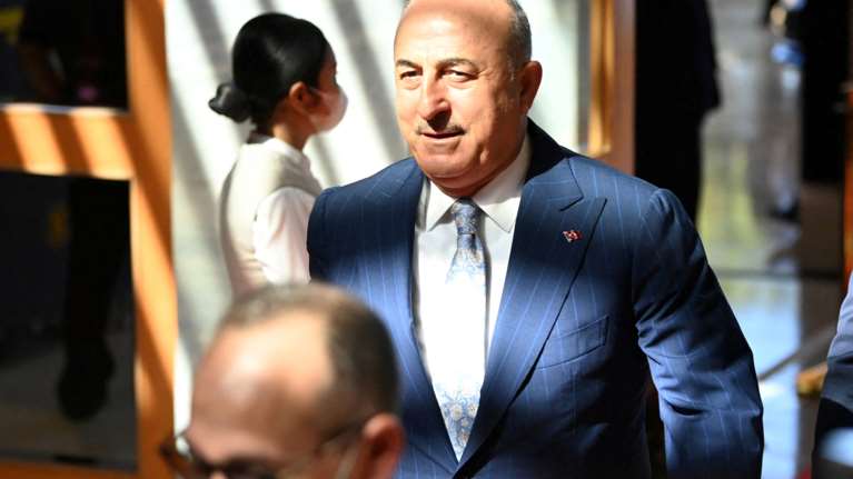 Η Αθήνα απαντά στον προκλητικό Τσαβούσογλου: Μυθεύματα της Άγκυρας για εσωτερική κατανάλωση