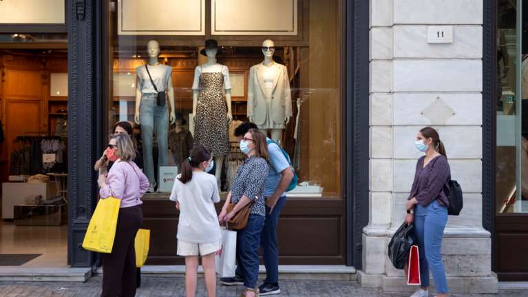 Κορονοϊός: 687 νέα κρούσματα στην Αττική σήμερα - 134 στη Θεσσαλονίκη - Ο χάρτης της διασποράς