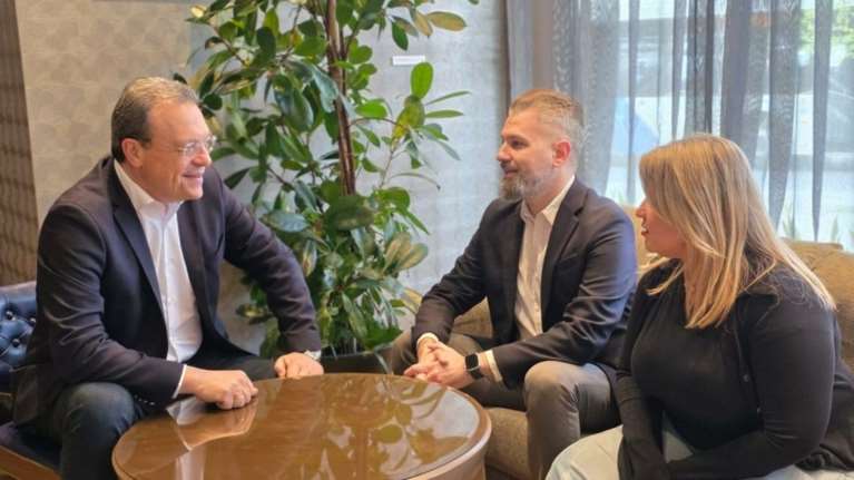 Στον ΣΥΡΙΖΑ οι Μαριζέτα Αντωνοπούλου και Δημήτρης Μελίδης που αποχώρησαν από το ΠΑΣΟΚ