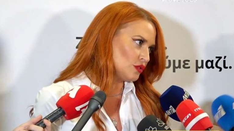 Η Σίσσυ Χρηστίδου στην πρώτη αντίδραση για τις δηλώσεις Αλεξάνδρου: &quot;Τον πήρα τηλέφωνο και μου το έκλεισε&quot;