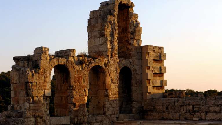 Φεστιβάλ Αθηνών: Τι θα δούμε στην Επίδαυρο και το Ηρώδειο