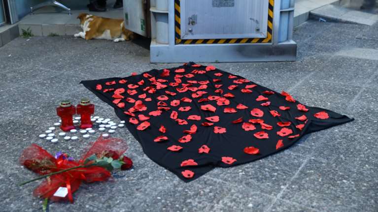 ΕΣΡ: Έρευνα για τη δημοσιογραφική κάλυψη της γυναικοκτονίας στους Αγίους Αναργύρους