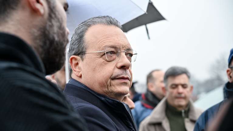 Φάμελλος από τα Τρίκαλα: "Η κυβέρνηση θέλει να μπαζώσει την αλήθεια και να κρύψει τις ευθύνες της"