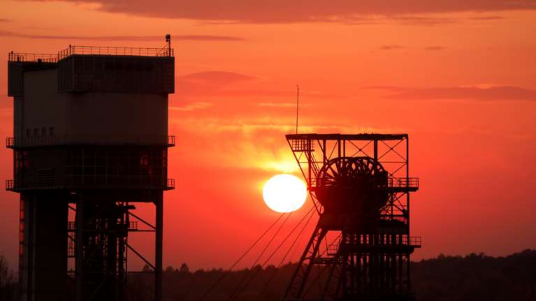 Κορονοϊός: Εκατοντάδες κρούσματα σε εργαζόμενους σε ανθρακωρυχείο στην Πολωνία