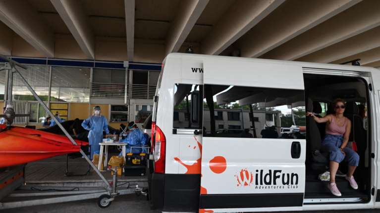 Τελωνείο Προμαχώνα: Πολύωρη αναμονή για διακοπές στην Ελλάδα που &quot;αξίζουν τον κόπο&quot; [Εικόνες]