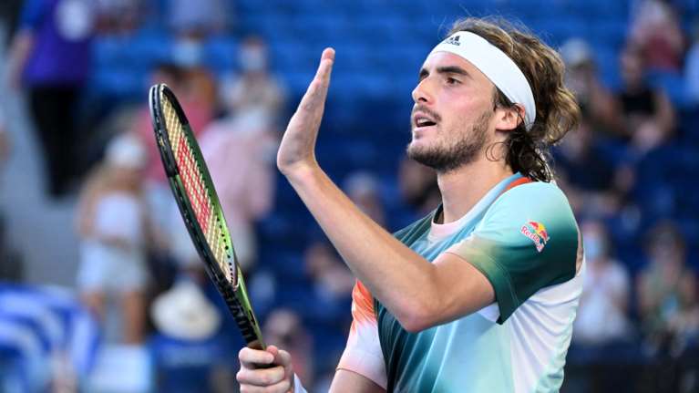 Σαρωτικός ο Τσιτσιπάς: 0-3 τον Σίνερ - Προκρίθηκε στα ημιτελικά του Australian Open