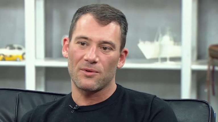 Αντίνοος Αλμπάνης: &quot;Έχω δει τους διπλανούς μου στους θαλάμους, ξέρω τι σημαίνει να θες μια παρηγοριά&quot;