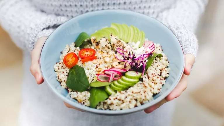 Μυαλό &quot;ξυράφι&quot;: 5 βασικές θρεπτικές ουσίες που σταματούν τη γήρανση εγκεφάλου