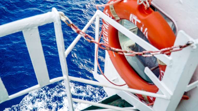 Ταλαιπωρία για 335 επιβάτες: Μηχανική βλάβη σε πλοίο στην Πάτρα με προορισμό τη Βενετία