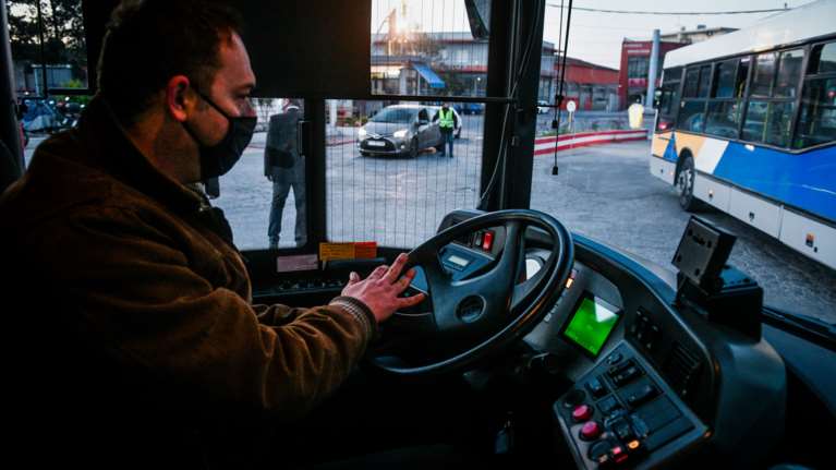 Καραμανλής: Κατανοώ το αδιέξοδο Παππά και ΣΥΡΙΖΑ - Ανυπόσταστα τα περί ακινητοποιημένων λεωφορείων