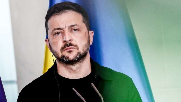 TASS: Δεν συζητήθηκε μια σύνοδος κορυφής Τραμπ-Πούτιν-Ζελένσκι, λέει το Κρεμλίνο