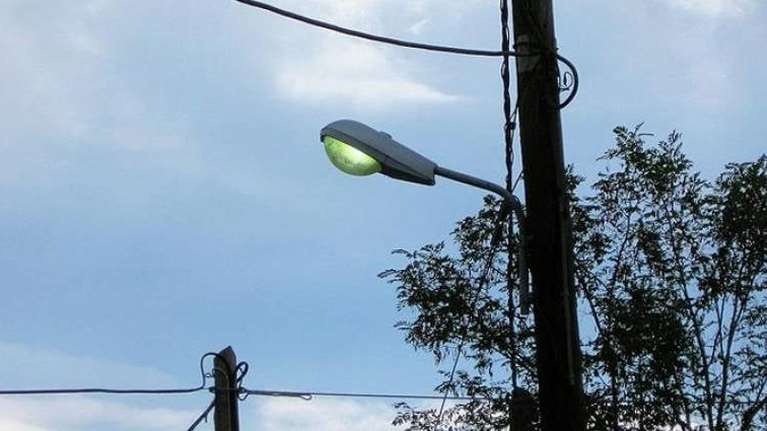 Απίστευτο: Εκλεψαν τα καλώδια του δημοτικού φωτισμού στην Πάτρα βυθίζοντας ολόκληρες περιοχές στο σκοτάδι