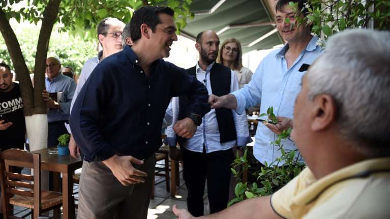 Τσίπρας σε καταστηματάρχες εστίασης: Δεν αντιμετωπίζεται τέτοια κρίση χωρίς ζεστό χρήμα