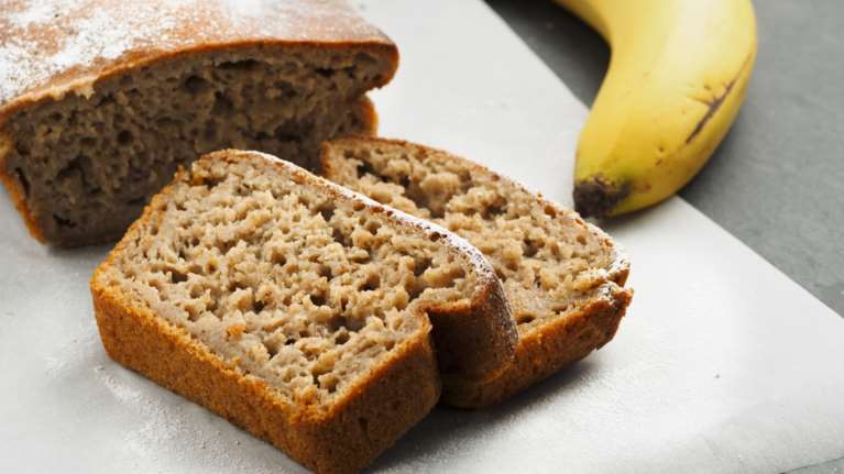 Το πιο εύκολο και αφράτο banana bread - Χωρίς ζάχαρη, βούτυρο και αυγά