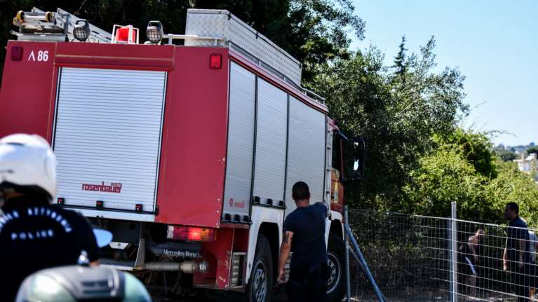 Υπό μερικό έλεγχο η πυρκαγιά στη Φυλή- Δεν απείλησε κατοικημένη περιοχή