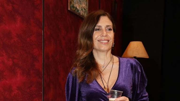 Η Κατερίνα Διδασκάλου γνωρίζει πάντα πώς να ντυθεί σωστά. Και το πρωί και το βράδι.