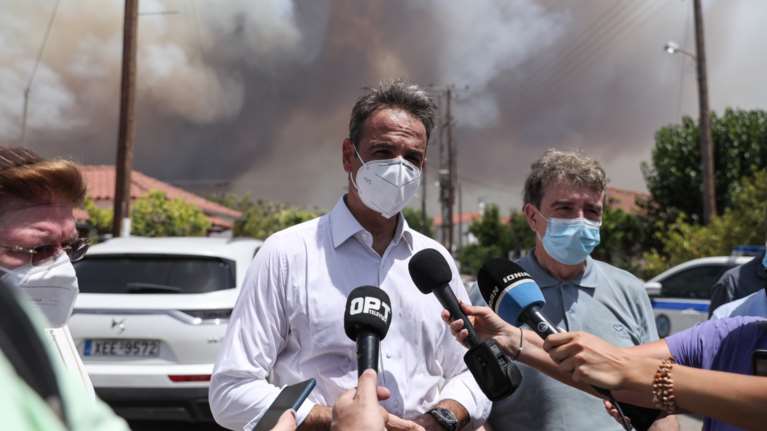 Φωτιά στην Βαρυμπόμπη: Εκτάκτως στην περιοχή ο Κυριάκος Μητσοτάκης