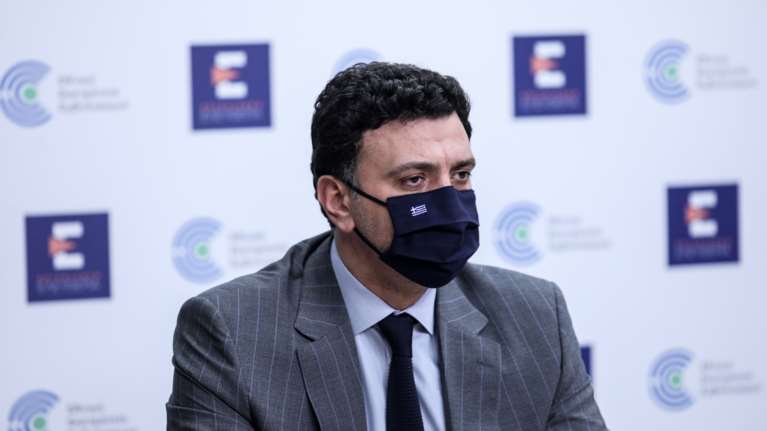 Κικίλιας: Εισήγηση για χορήγηση του AstraZeneca σε άνω των 65 - Πώς ενισχύονται οι ΜΕΘ - Η αναδιάταξη των νοσοκομείων