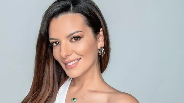 Η Νικολέττα Ράλλη απαντά στη Σταματίνα Τσιμτσιλή: &quot;Ήξερα ότι το τηλεμάρκετινγκ μπορεί να κάνει ζημιά&quot;