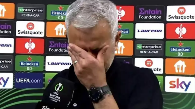 &quot;Λύγισε&quot; ο Μουρίνιο: &quot;Γράψαμε ιστορία, θα μείνω στη Ρόμα&quot;