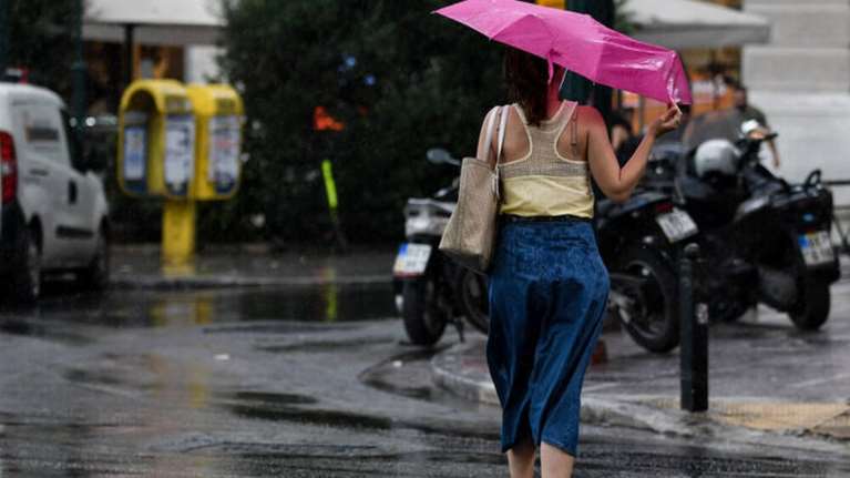 Σάκης Αρναούτογλου: Αλλάζει ο καιρός την Τετάρτη - Οι βροχές θα γίνουν περισσότερες αργά το μεσημέρι