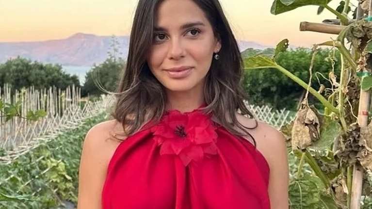 Βόλτες στο νησί για την Αλεξάνδρα Κωστοπούλου - Το ιδιαίτερο πιάτο που απόλαυσε