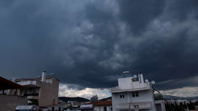 Πρόβλεψη Καλλιάνου: Καταιγίδες μέχρι και τα μέσα της άλλης εβδομάδας [Βίντεο]
