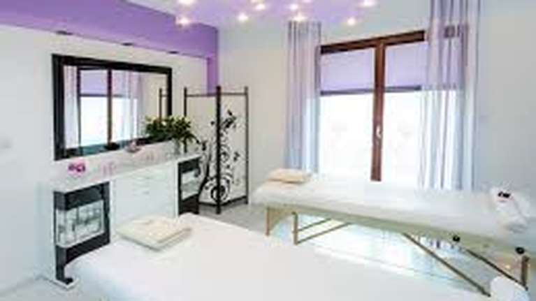 Εισαγγελική παρέμβαση για Κέντρο Αισθητικής που δούλευαν υπάλληλοι θετικοί στον κορονοϊό