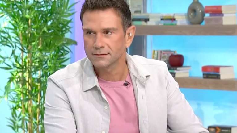 Τάσος Ιορδανίδης: "Ήμουν στην πλατεία Βριλήσσιων με την Θάλεια και είδα την πρώτη μου αγάπη"