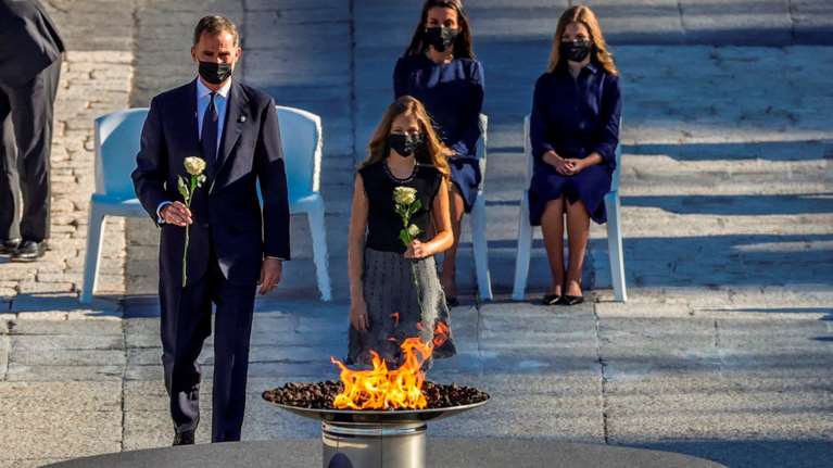 Κορονοϊός: &quot;Δάκρυσε&quot; η Ισπανία-  Τελετή στα ανάκτορα για τους 28.400 νεκρούς {Εικόνες]