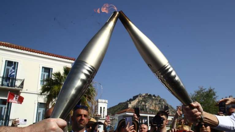 Ολυμπιακή Λαμπαδηδρομία: Κυκλοφοριακές ρυθμίσεις την Παρασκευή στην Αττική - Ποιοι δρόμοι κλείνουν - Πώς θα κινηθείτε