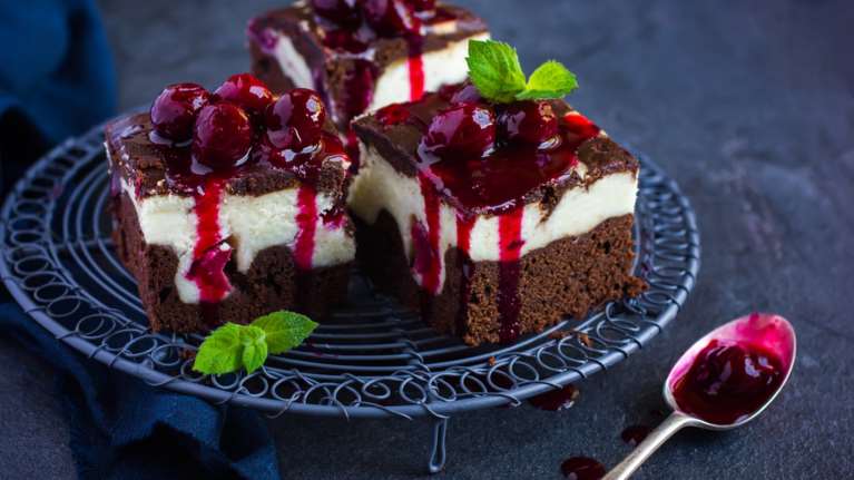 Cheesecake brownies - Τέλειο και εύκολο, παγωμένο γλυκό για το καλοκαίρι