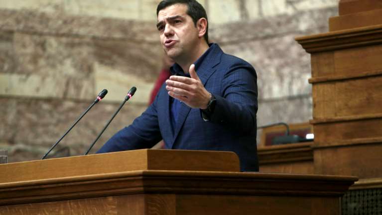 Επίθεση Τσίπρα σε Μητσοτάκη: Το σχέδιο είναι η παραμονή του συνόλου των μεταναστών στην Ελλάδα