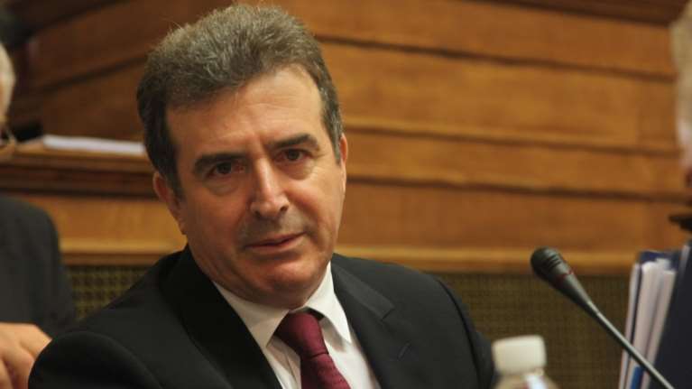 Τι αλλάζει ο Χρυσοχοίδης στο ν/σ για τις διαδηλώσεις: Κατάργηση της ποινής φυλάκισης για συμμετοχή σε απαγορευμένη πορεία