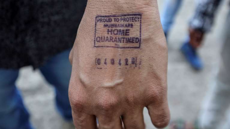 Σε καραντίνα 1,7 δισεκατομμύρια άνθρωποι παγκοσμίως - Υποχρεωτική απομόνωση σε 34 χώρες