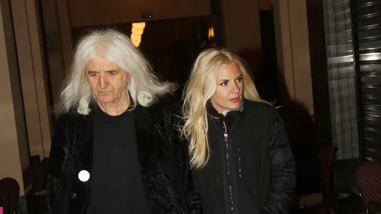 Ξανά μαζί Νίκος Καρβέλας &amp; Αννίτα Πάνια