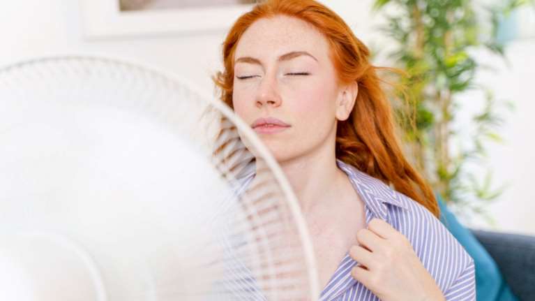 Υψηλές θερμοκρασίες: Πώς "απορρυθμίζουν" τον θερμοστάτη του σώματος