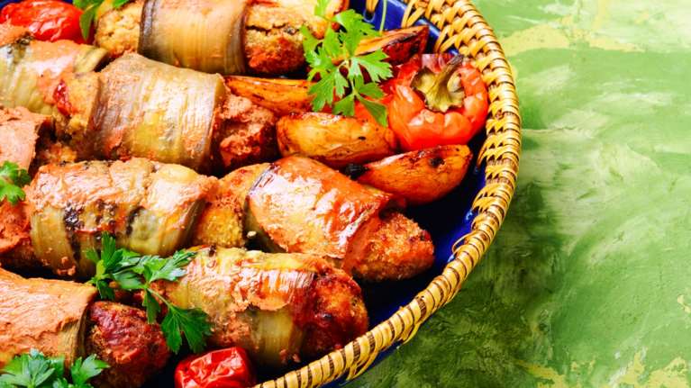 Light καλοκαιρινό ορεκτικό: Κροκέτες μελιτζάνας με 2 υλικά - 105 θερμίδες η μία