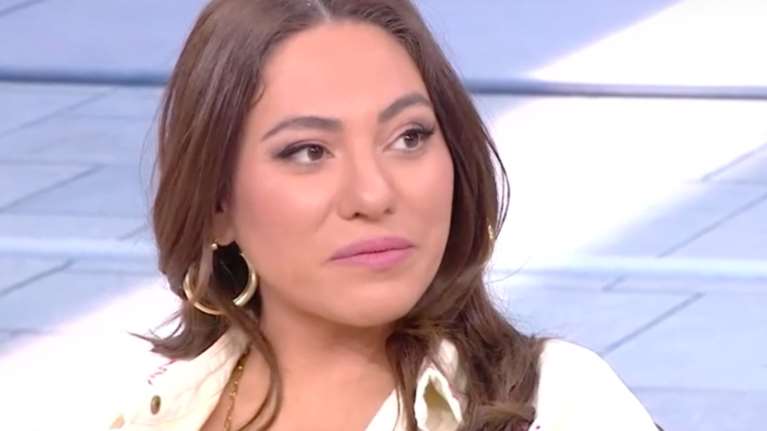 Συγκλονίζει η Ευρυδίκη Βαλαβάνη: &quot;Γυρνούσα στο σπίτι, έκλεινα τα παντζούρια και έκλαιγα&quot;