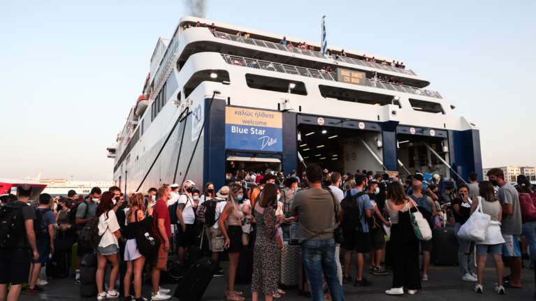 Οι Έλληνες έσωσαν τον τουρισμό - Οι οδικοί προορισμοί κέρδισαν τη μερίδα του λέοντος της σεζόν